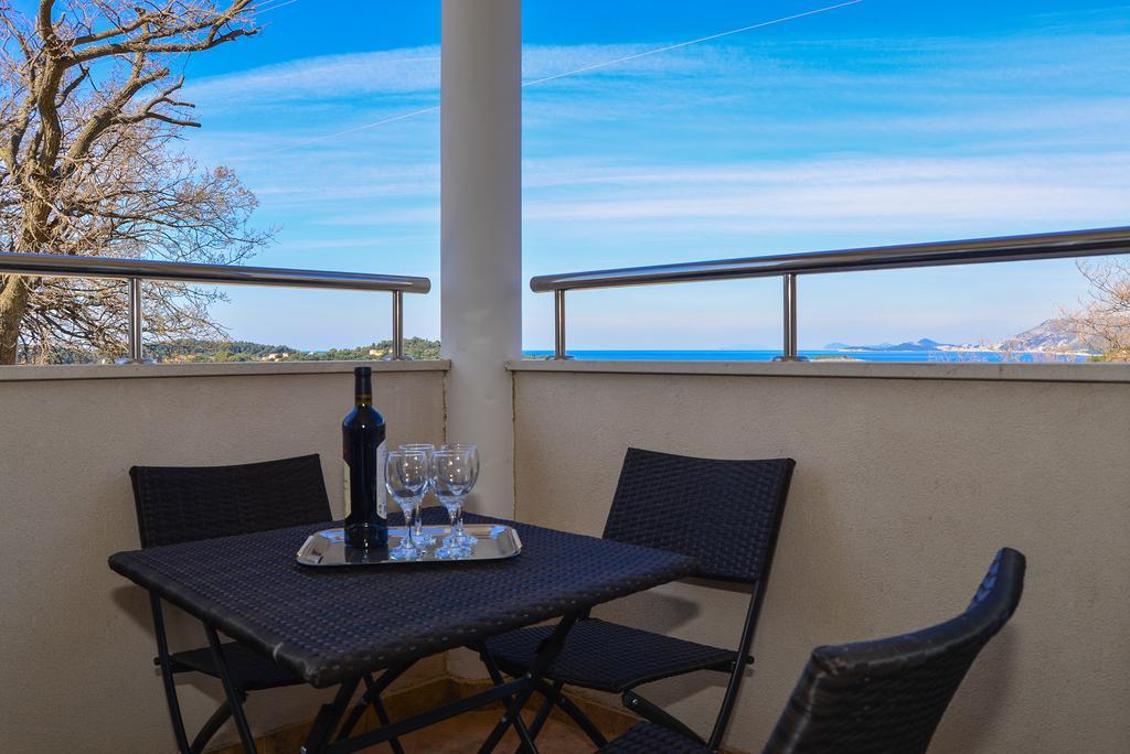 A&M Cavtat Family Apartment - 3 Bedrooms And Free Parking المظهر الخارجي الصورة