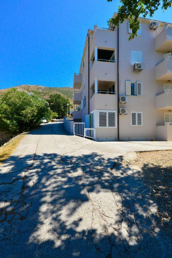 A&M Cavtat Family Apartment - 3 Bedrooms And Free Parking المظهر الخارجي الصورة